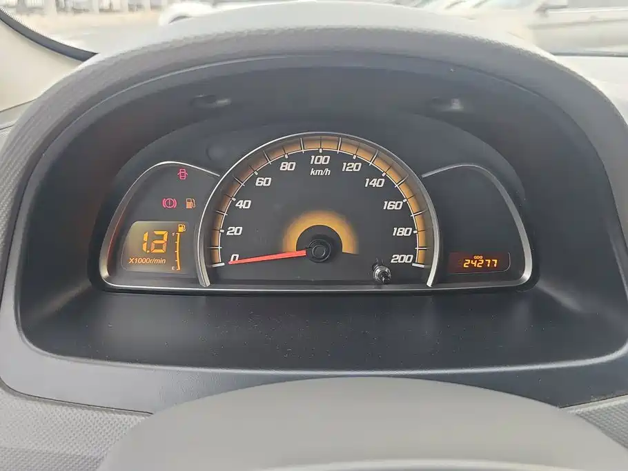 Chevrolet Sail — миниатюра 14