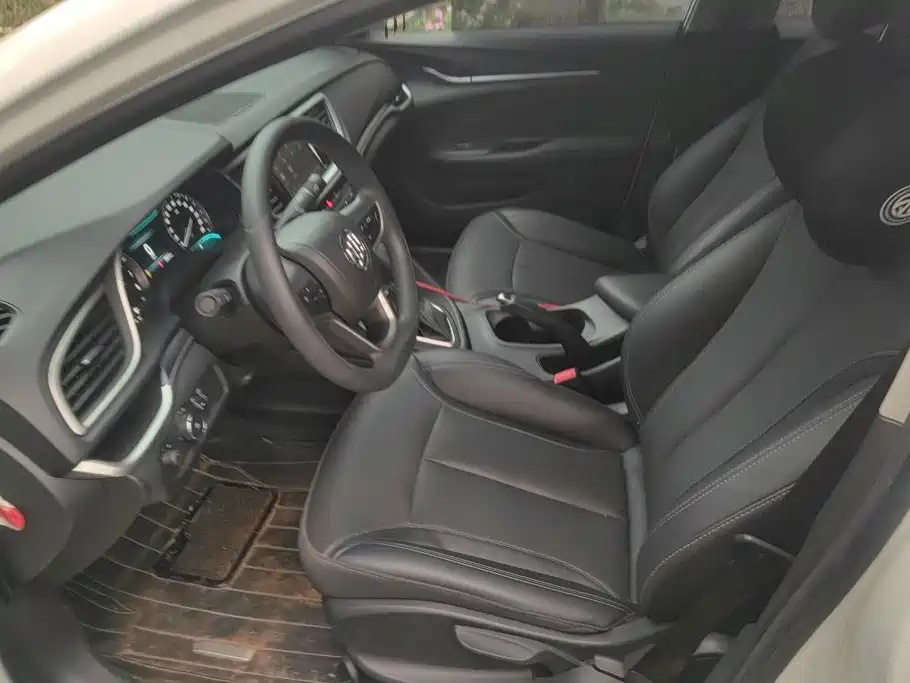 Buick Excelle — миниатюра 9