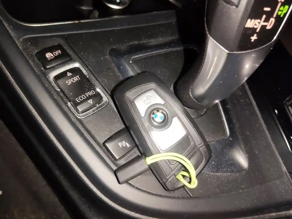 BMW 3 Series — миниатюра 12