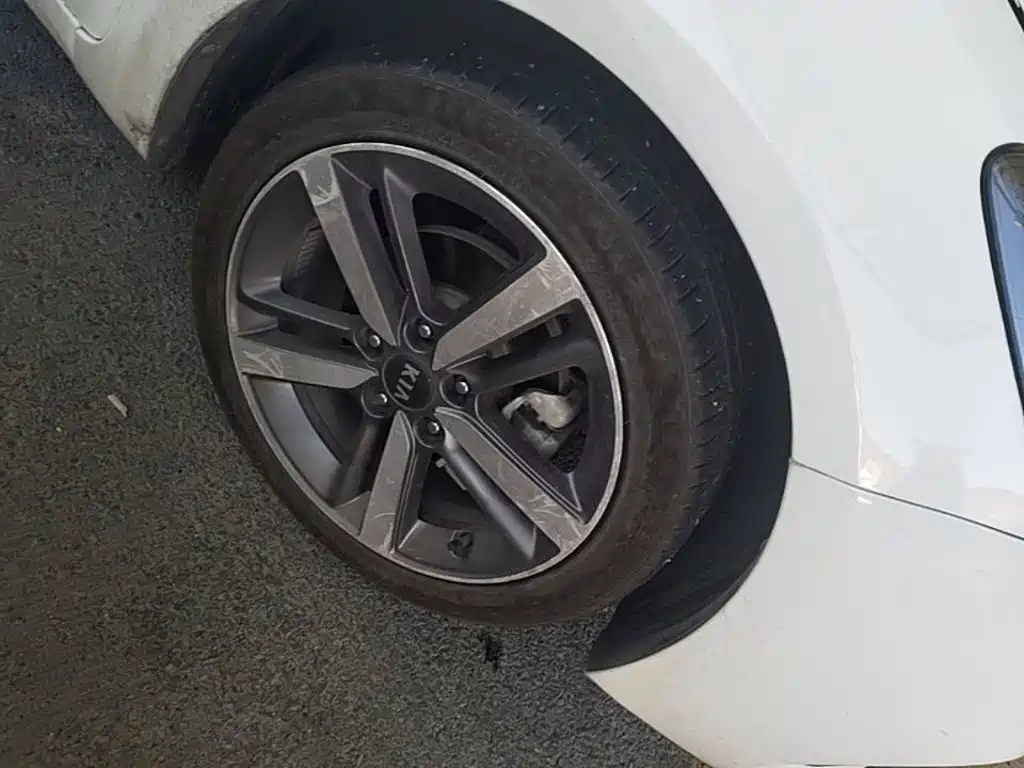 Kia K3 — миниатюра 12