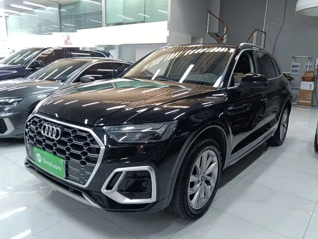 Купить Audi Q5L
