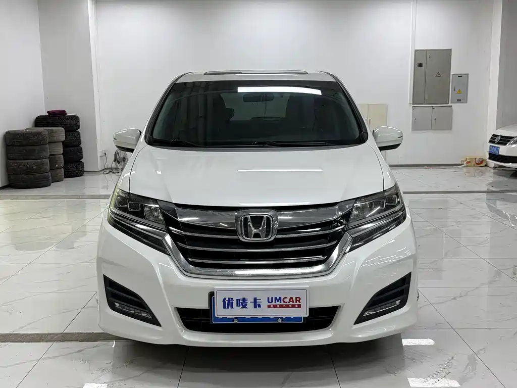 Honda Elysion — миниатюра 2