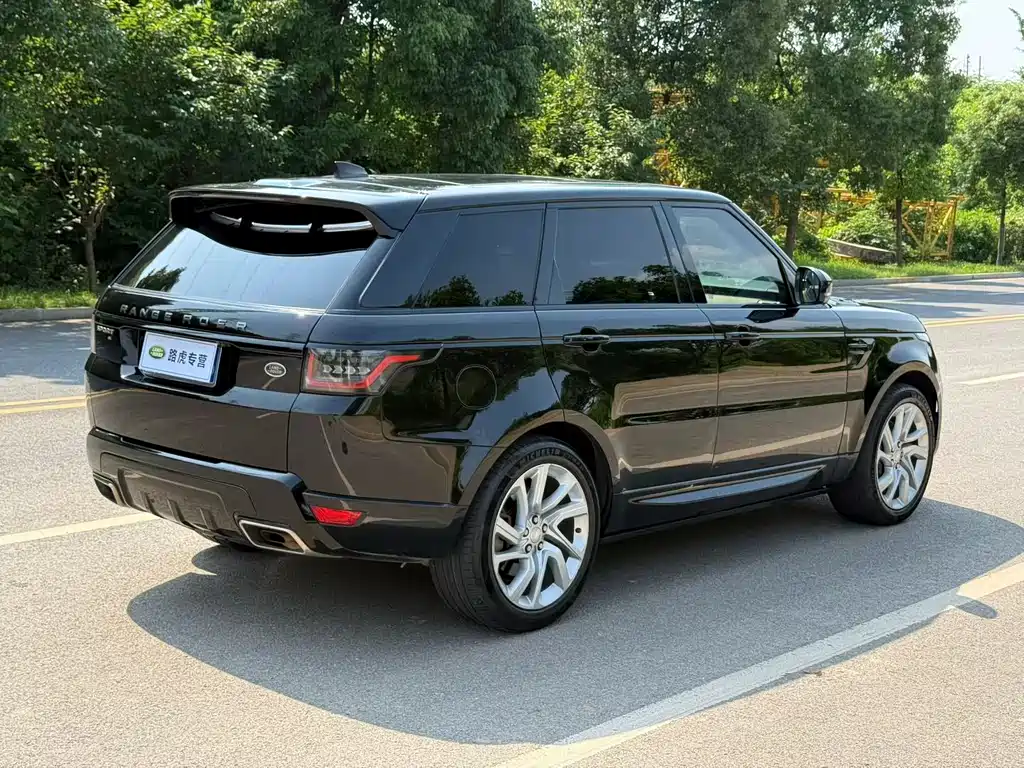 Land Rover Range Rover Sport 2019 3.0 L6 HSE DYNAMIC