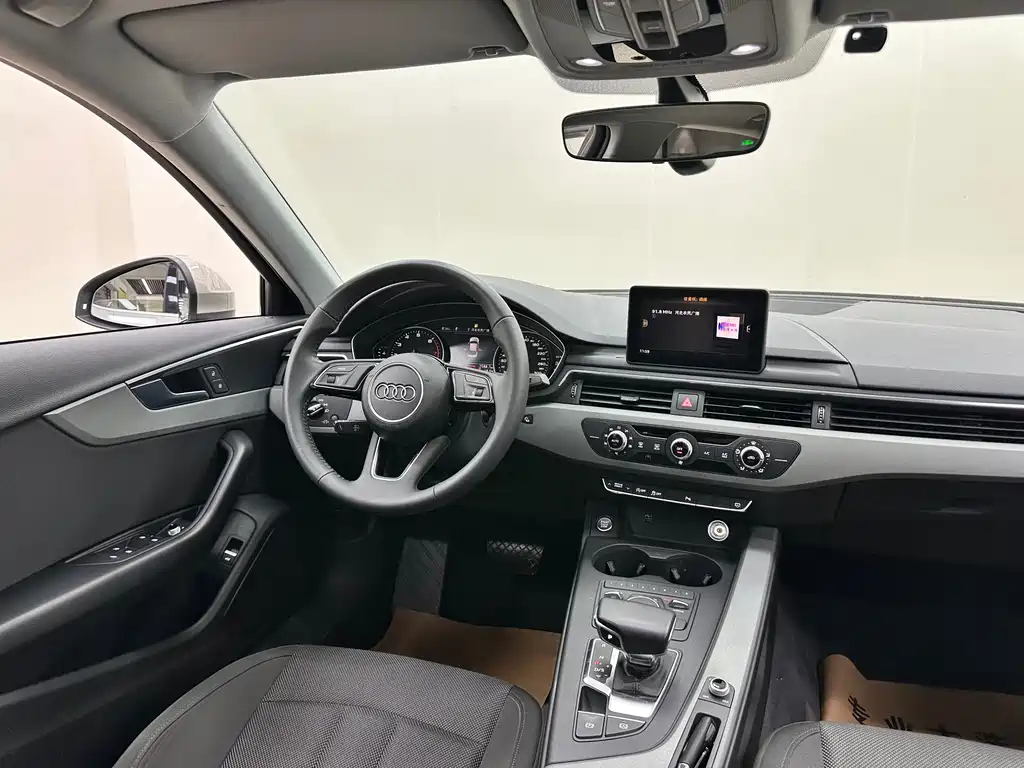 Audi A4L — миниатюра 21