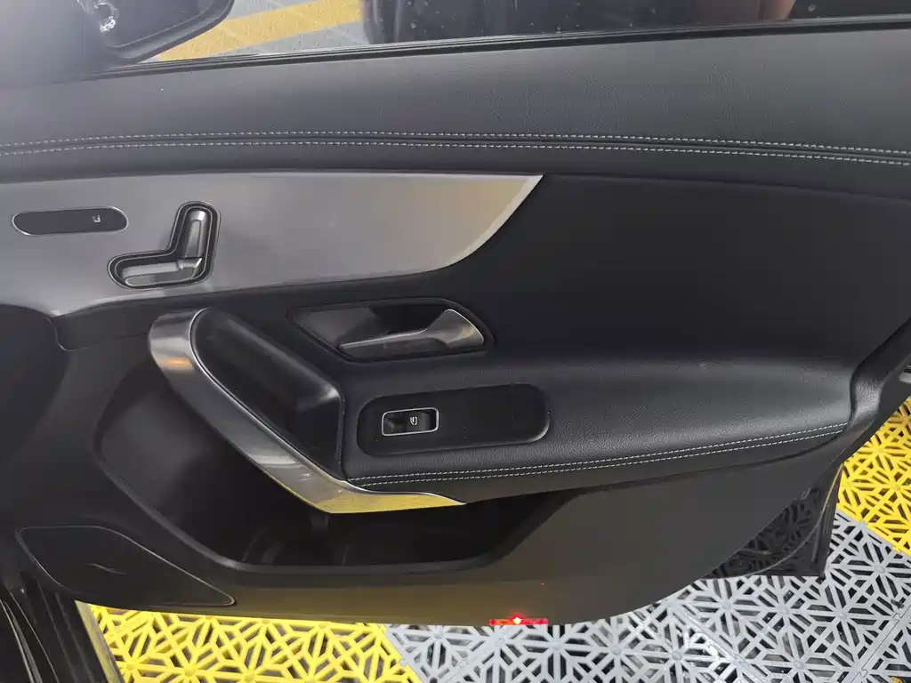 Mercedes-Benz A-Class AMG — миниатюра 16