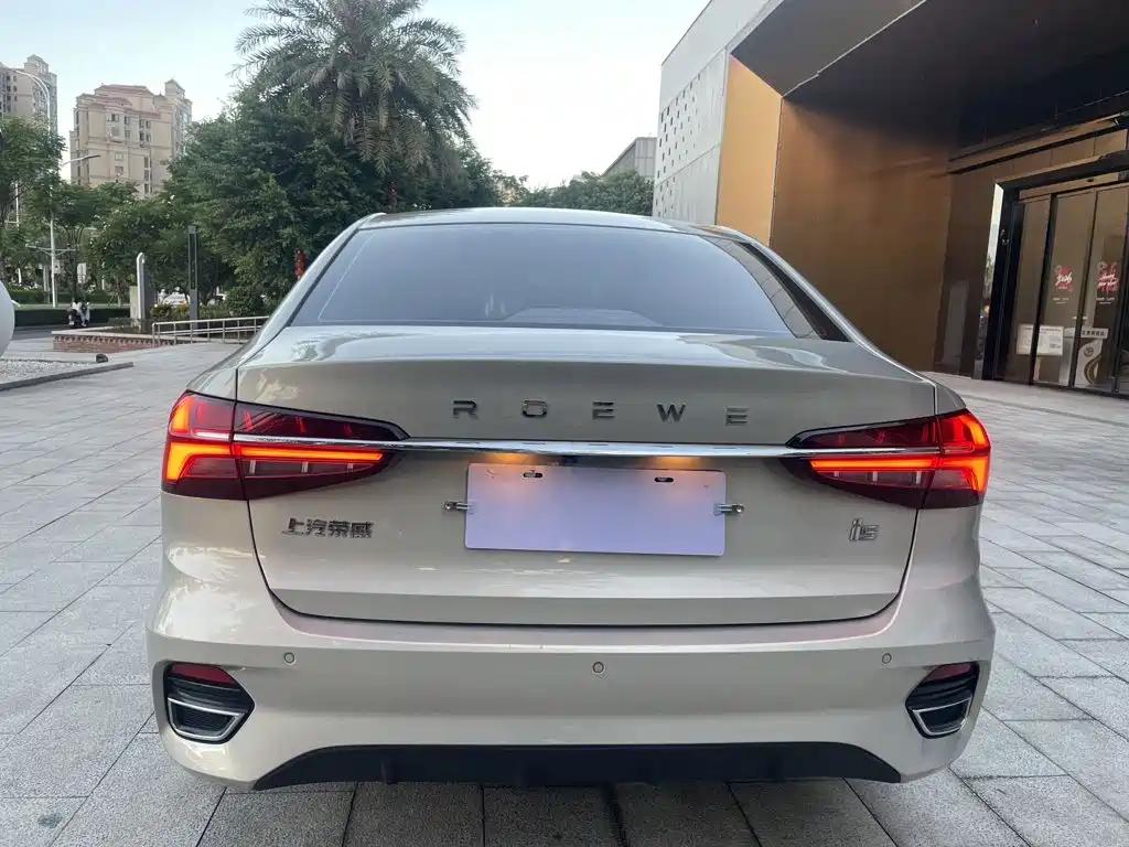 Roewe i5 — миниатюра 6
