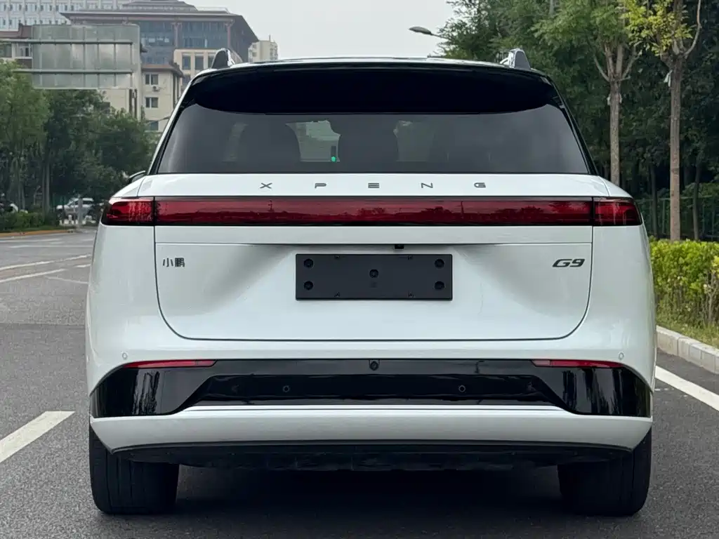 XPeng G9 — миниатюра 5