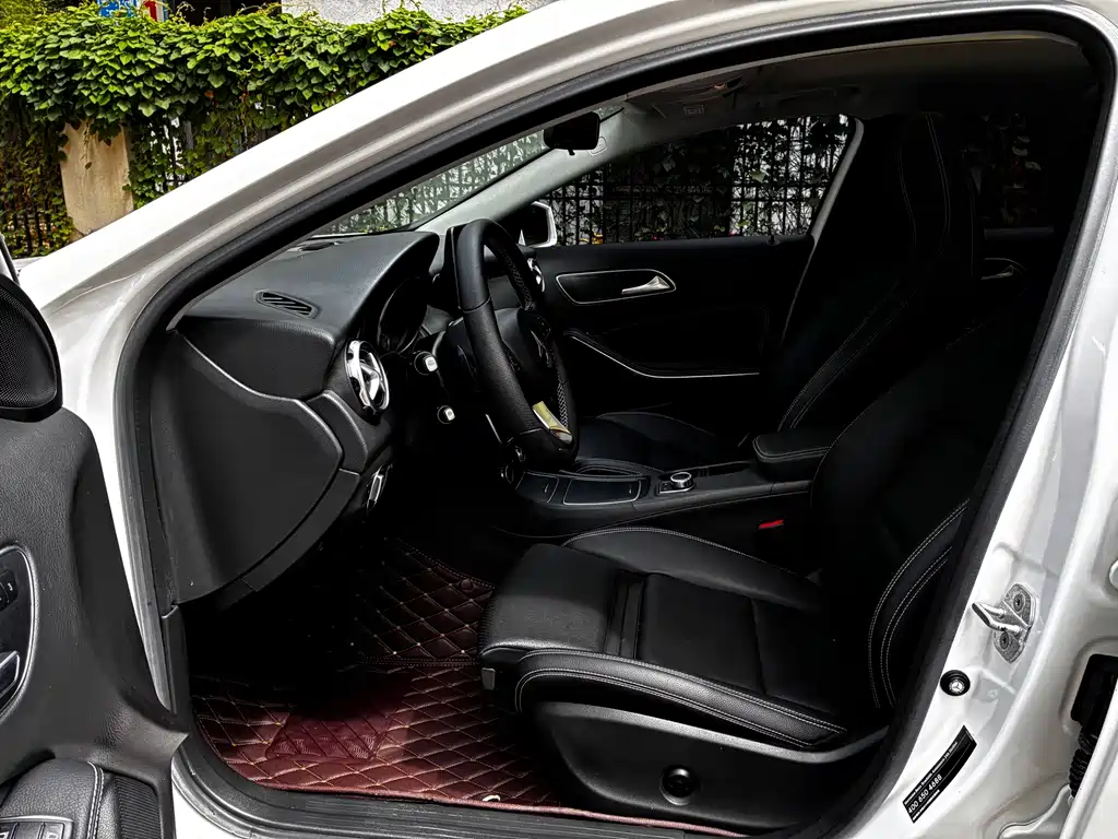 Mercedes-Benz GLA — миниатюра 14