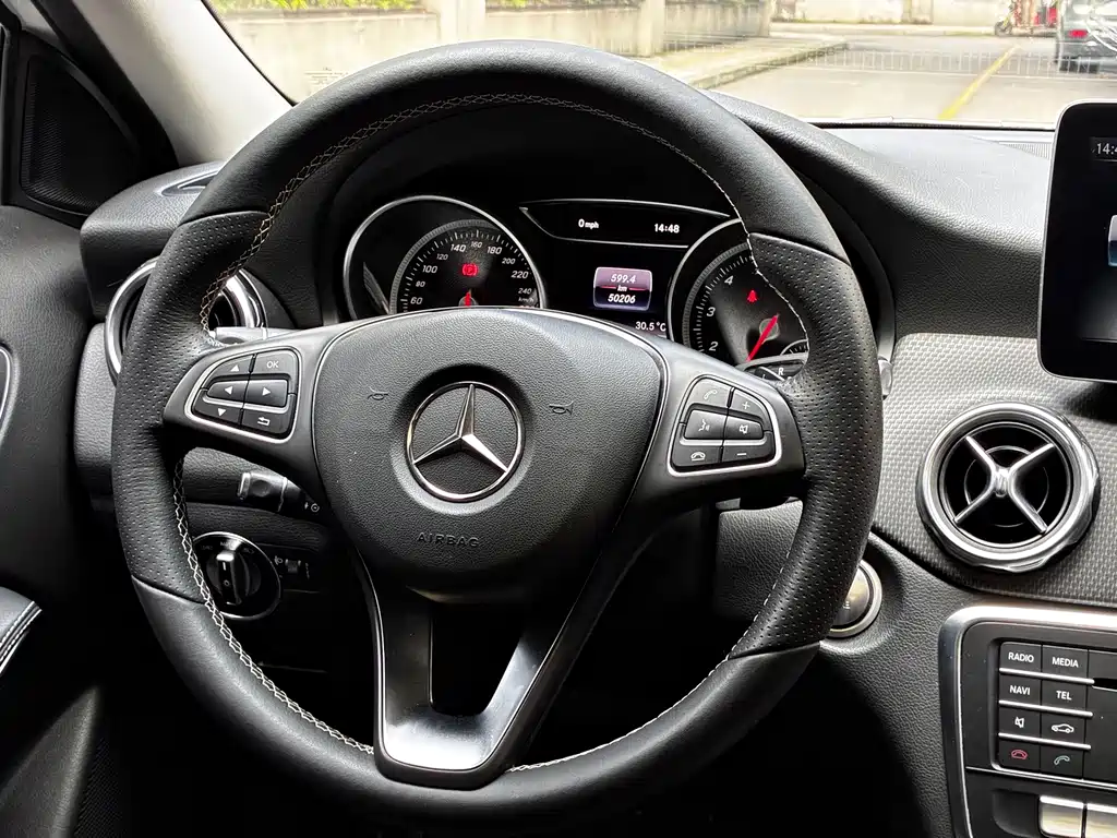 Mercedes-Benz GLA — миниатюра 19