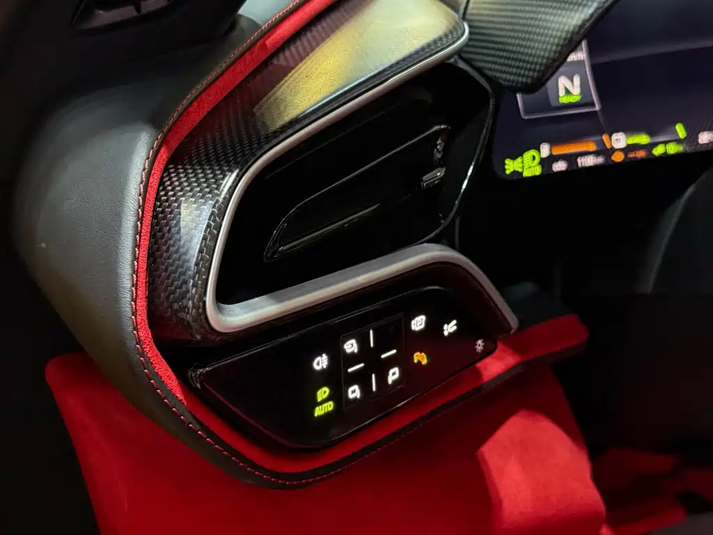 Ferrari 296 — миниатюра 14