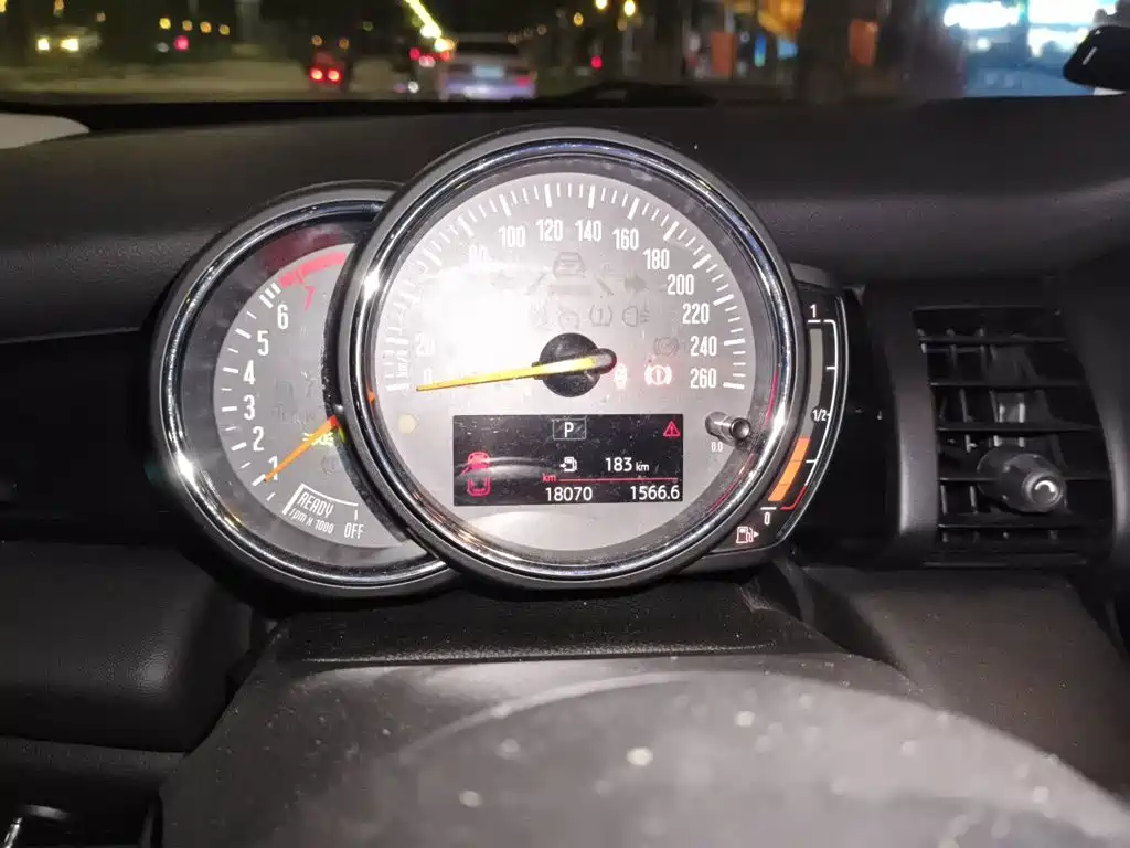 MINI Mini — миниатюра 7