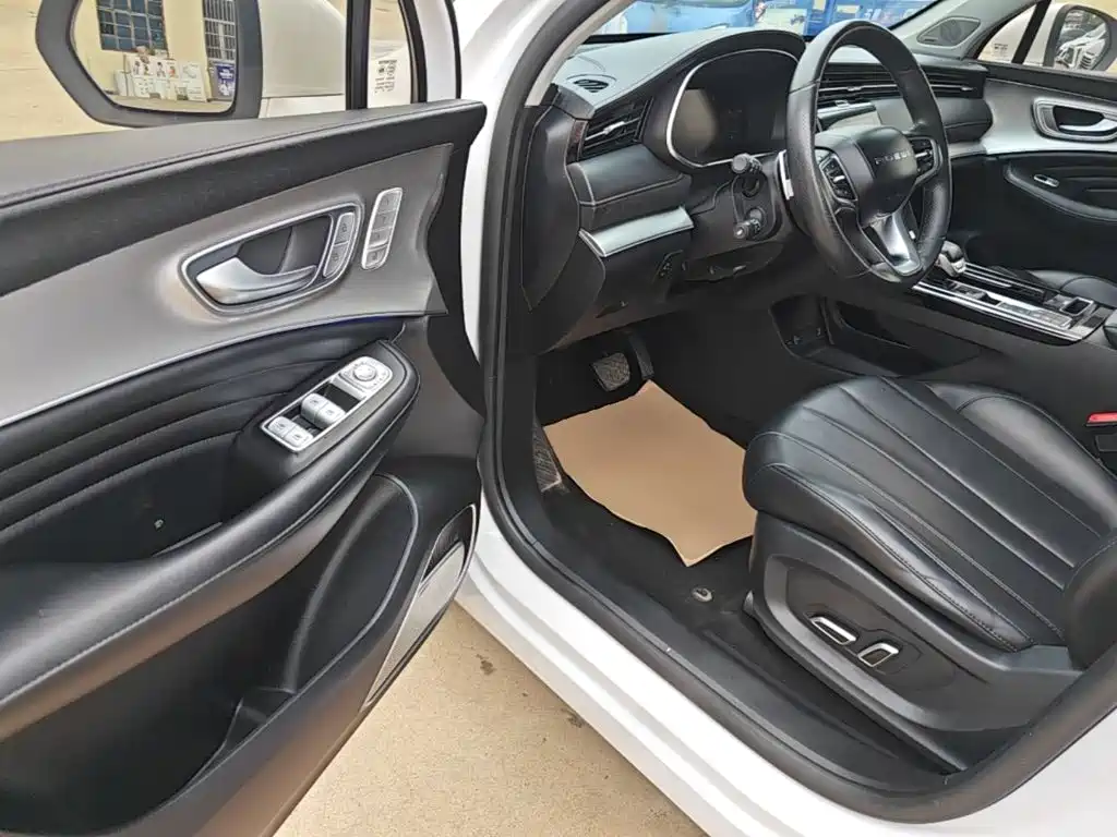 Roewe RX5 eMAX — миниатюра 16