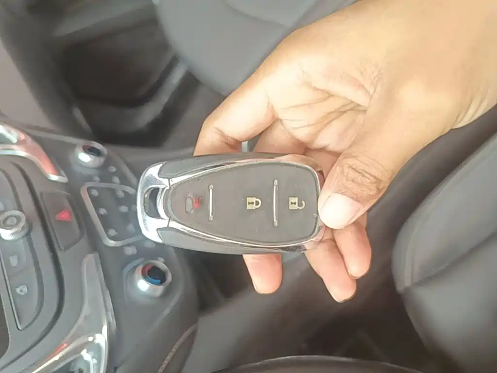 Chevrolet Equinox — миниатюра 9