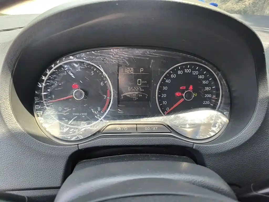 Volkswagen Polo — миниатюра 8