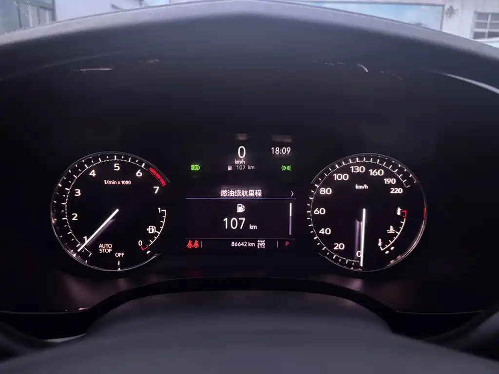 Cadillac XT6 — миниатюра 14