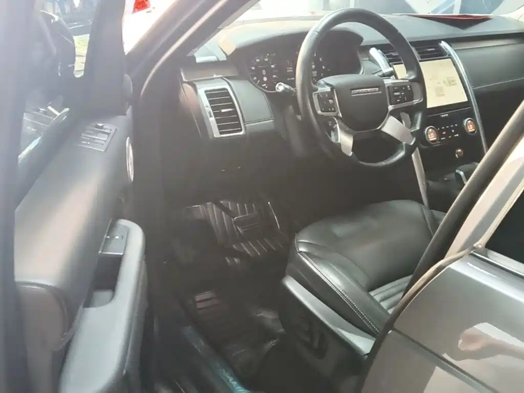 Land Rover Discovery — миниатюра 16