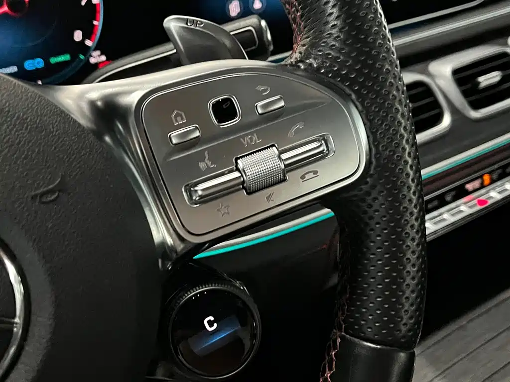 Mercedes-Benz GLE AMG — миниатюра 18