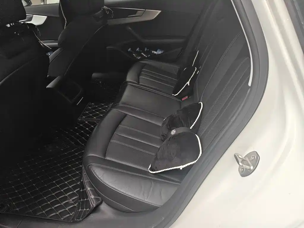 Audi A4L — миниатюра 15