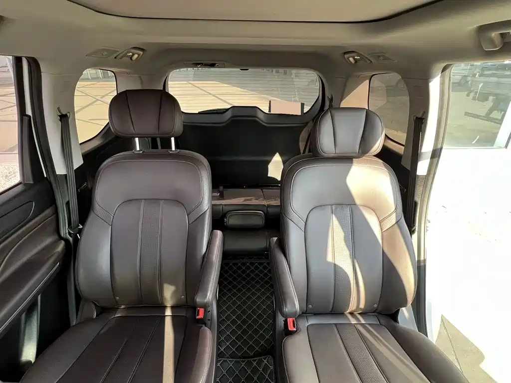 GAC Motor Trumpchi M6 — миниатюра 9