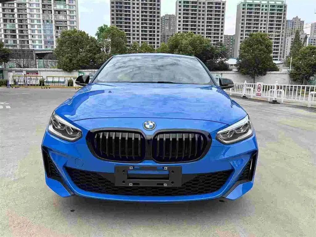BMW 1 Series 2023
