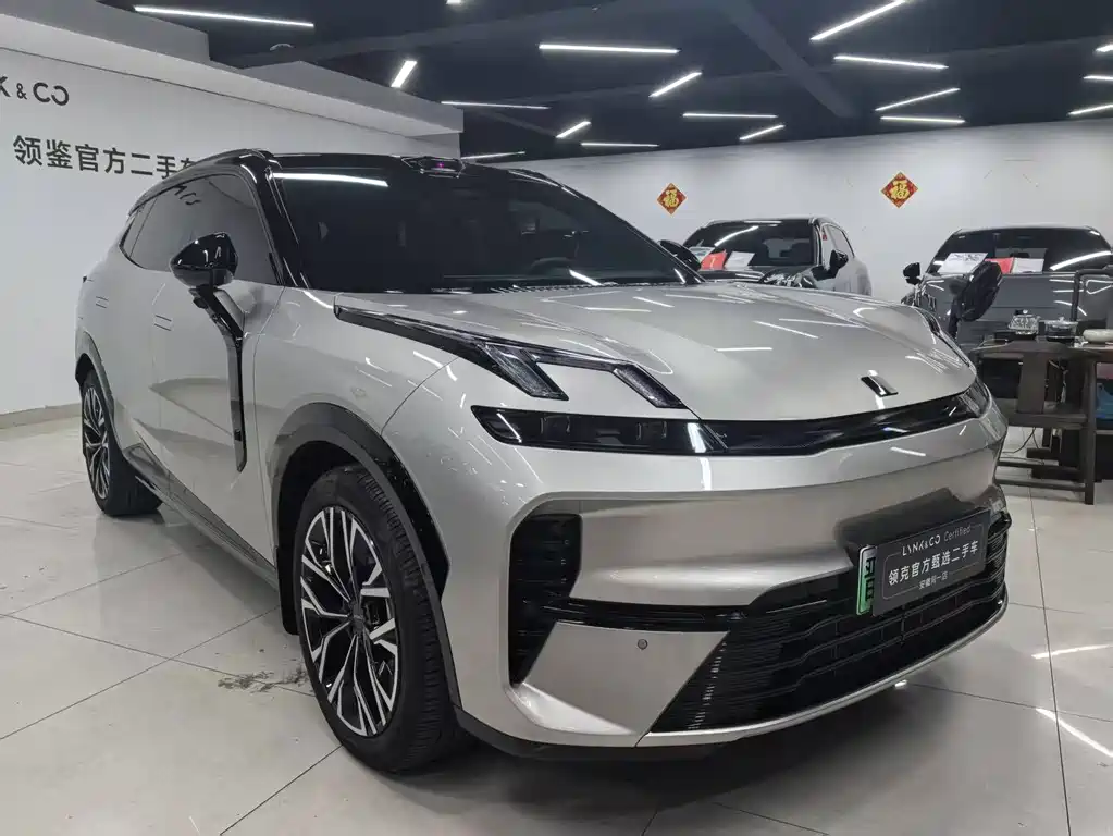 Lynk & Co 08 EM-P — миниатюра 3