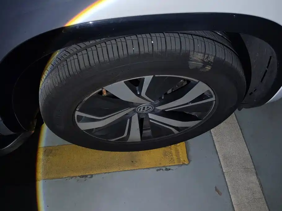 Volkswagen Tayron GTE — миниатюра 6