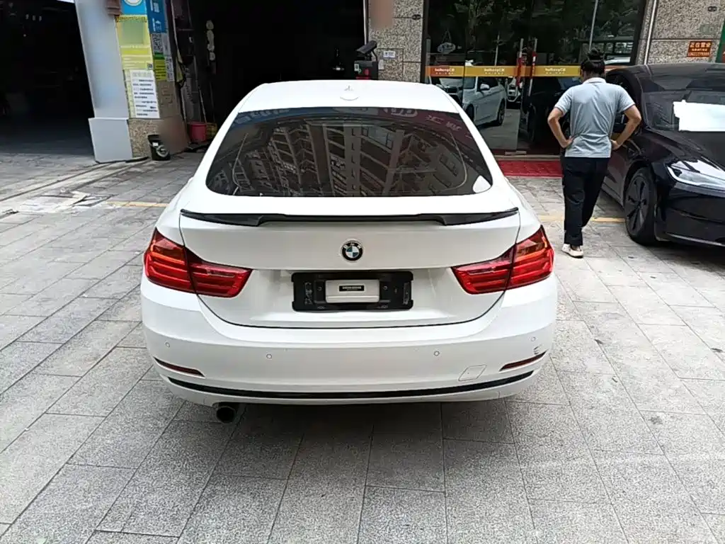 BMW 4 Series — миниатюра 6