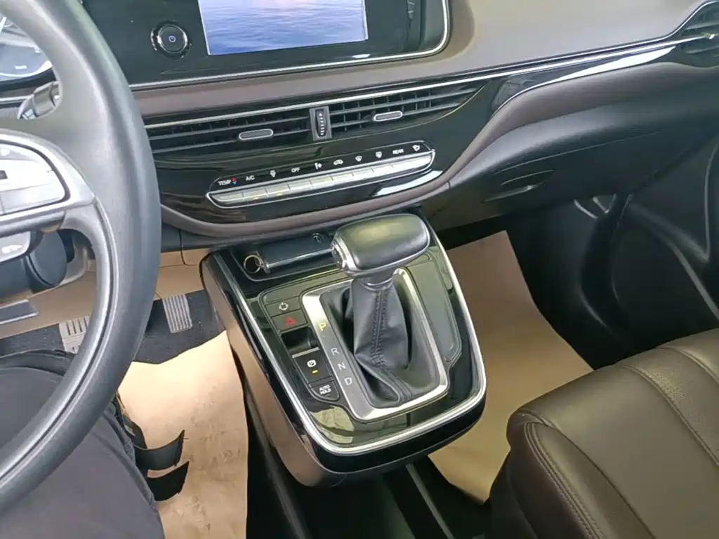GAC Motor Trumpchi M6 — миниатюра 14