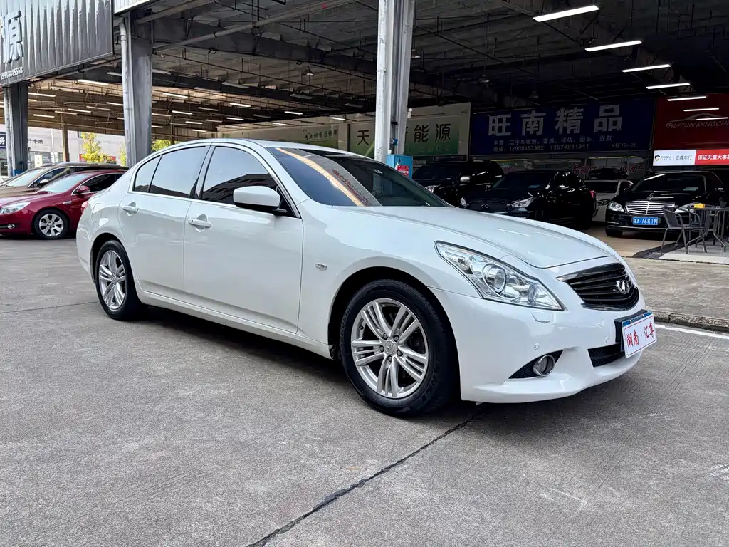 Infiniti G — миниатюра 3