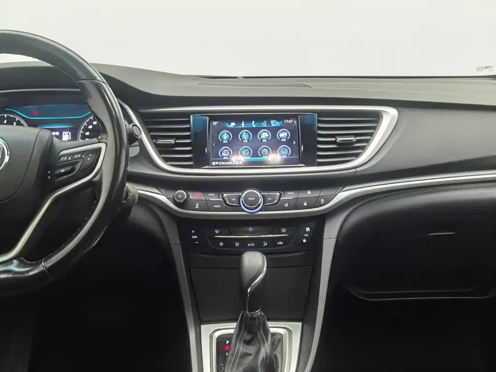 Buick Excelle — миниатюра 12