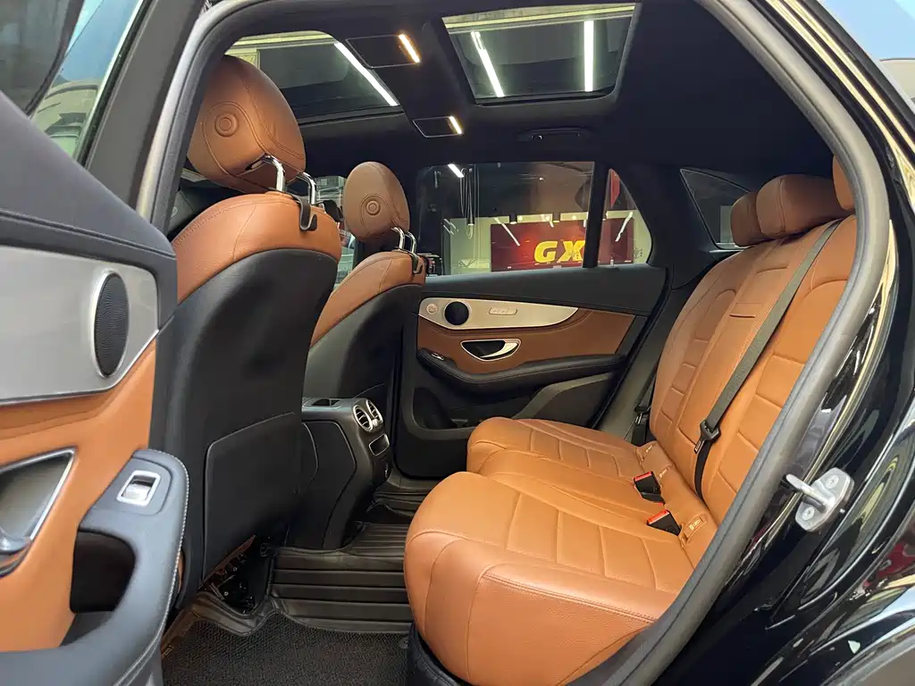 Mercedes-Benz GLC — миниатюра 7