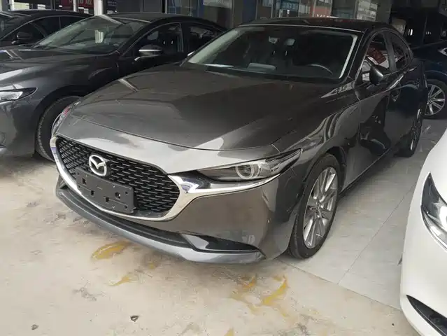 MAZDA 3 ANGKESAILA