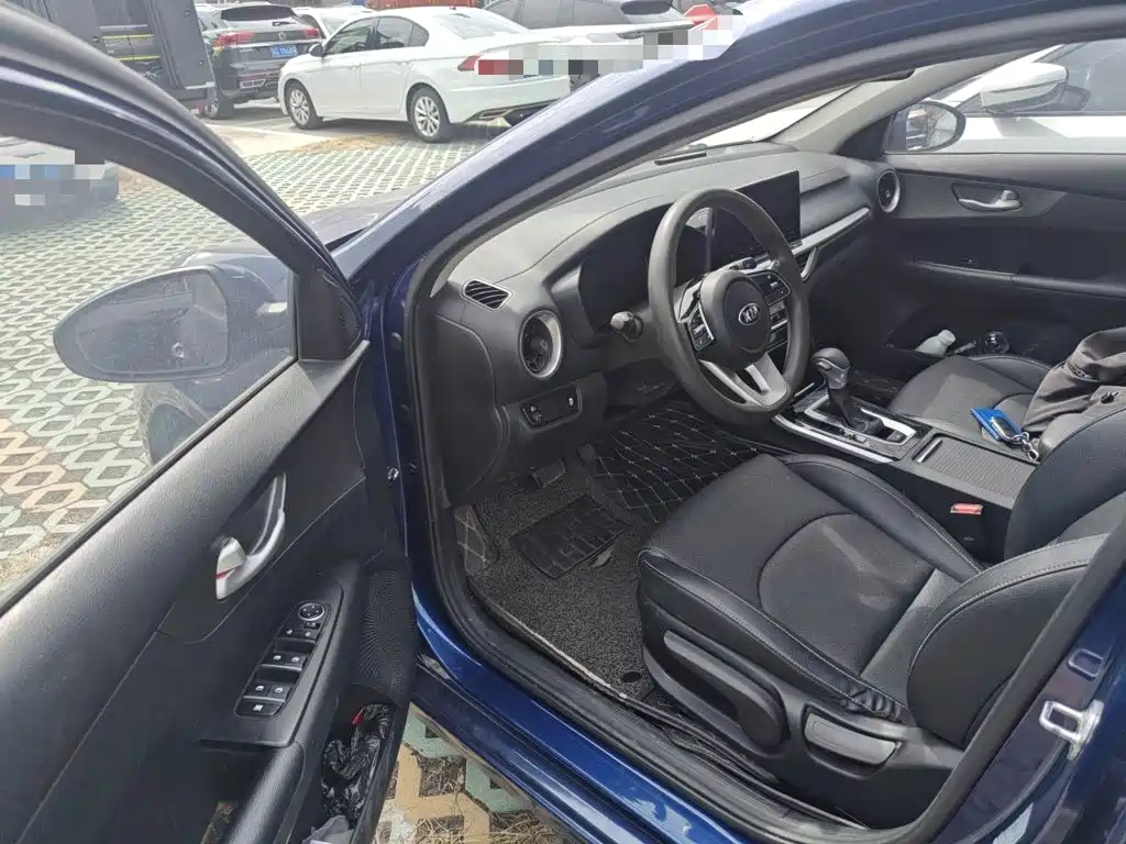 Kia K3 — миниатюра 13