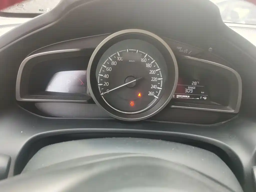 Mazda CX-4 — миниатюра 4
