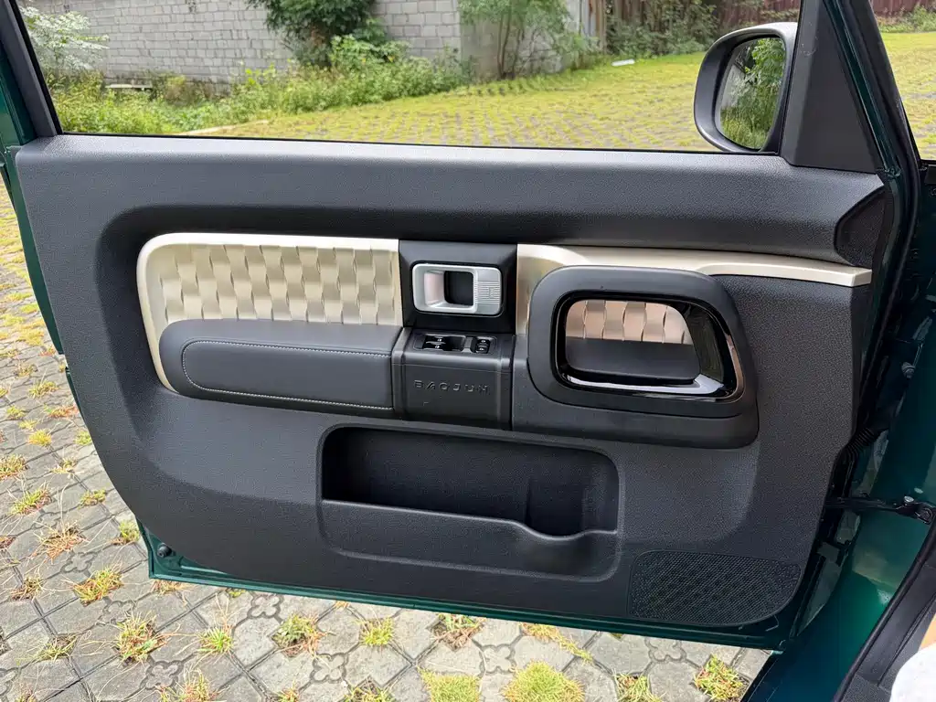 Baojun KiWi EV — миниатюра 22