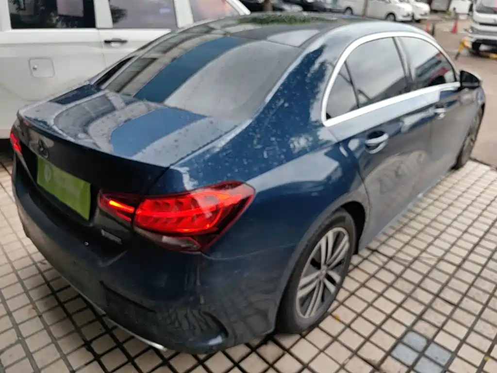 Mercedes-Benz A-Class — миниатюра 7