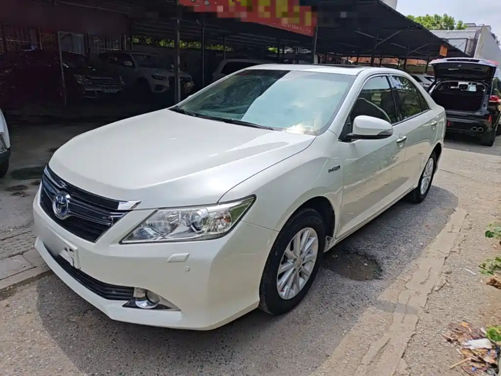 Toyota Camry — миниатюра 2