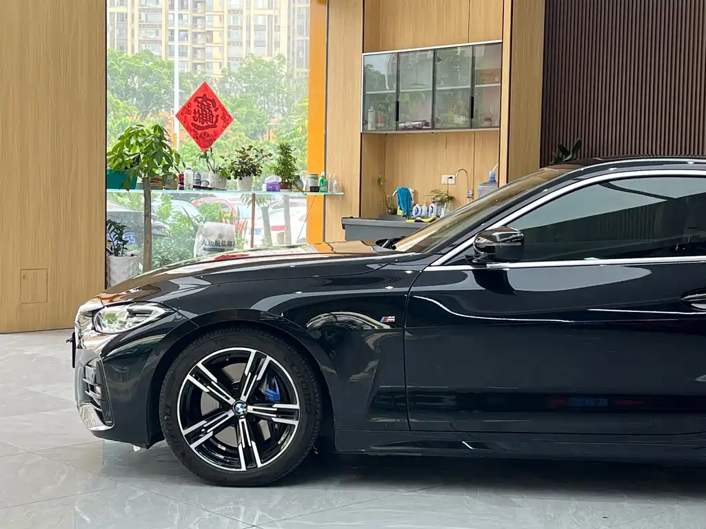BMW 4 Series — миниатюра 13