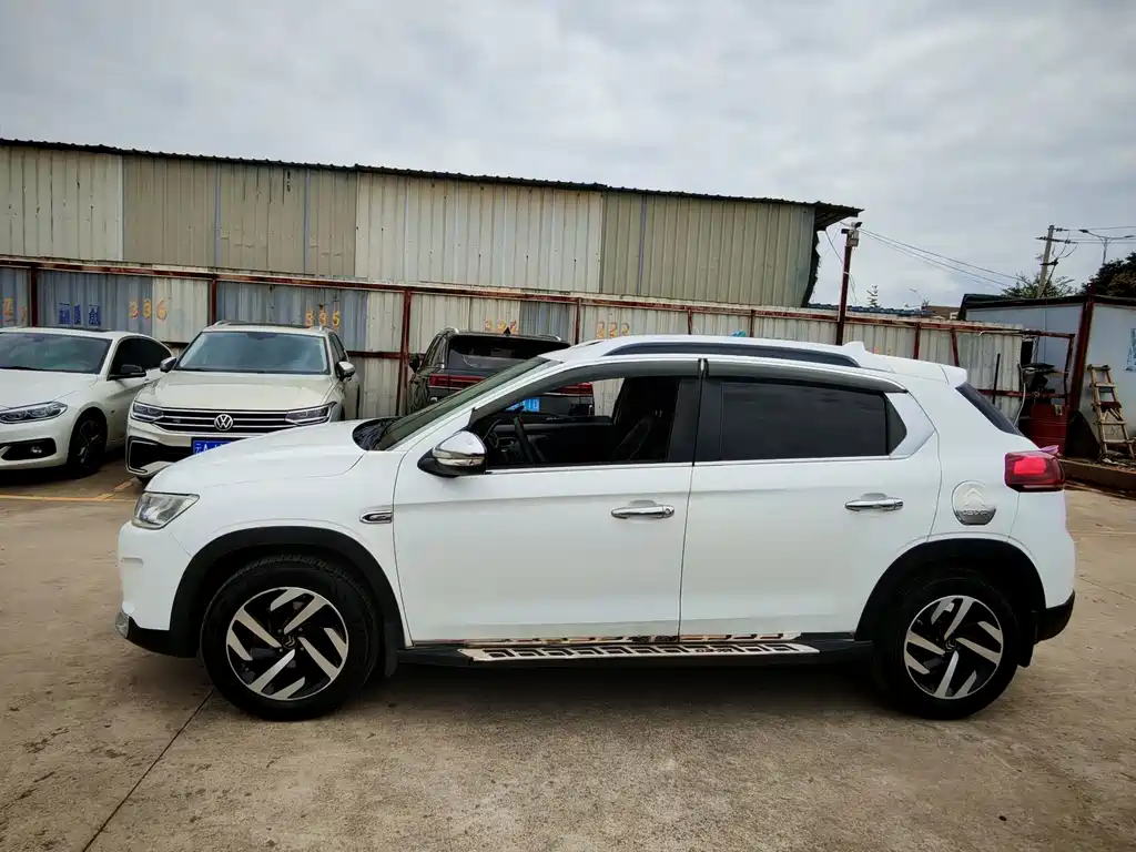 Citroen C3-XR — миниатюра 7