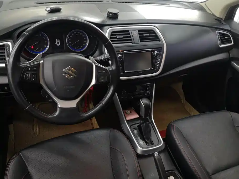 Suzuki S-Cross — миниатюра 12