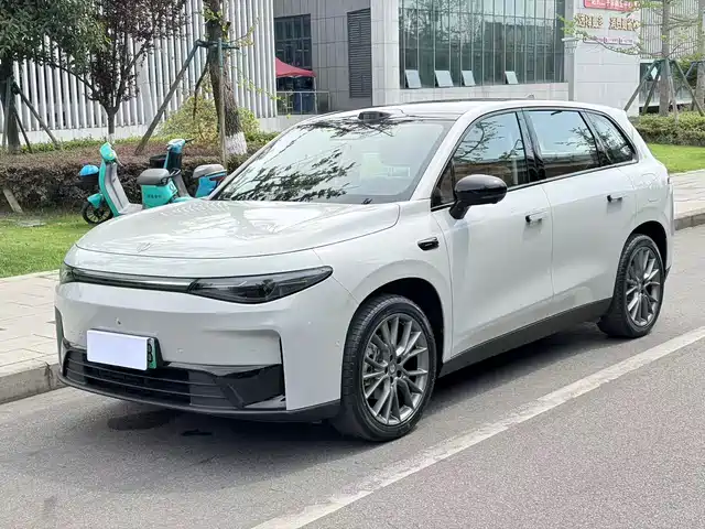 2025 Leapmotor C10