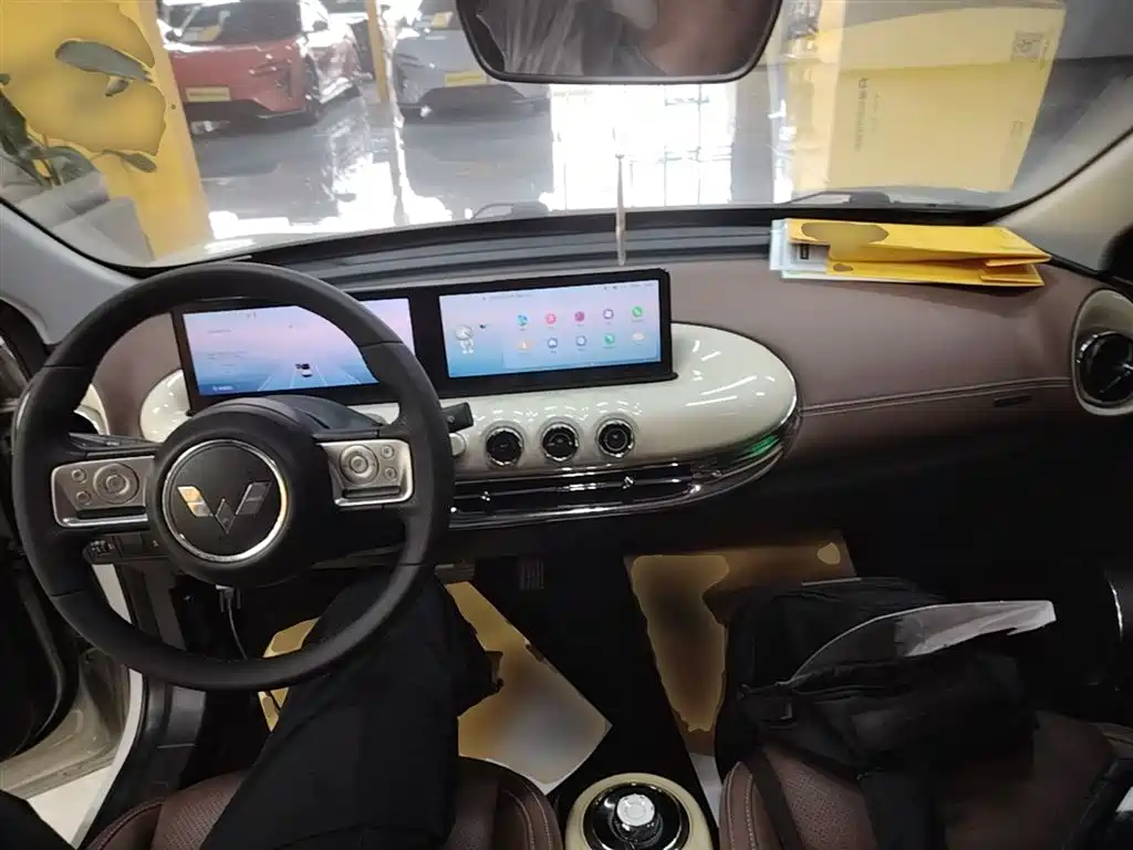 Wuling Binguo 2023 333km +