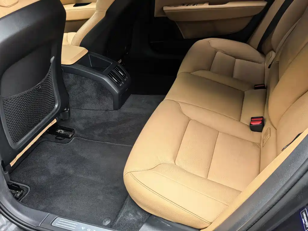 Volvo S90 — миниатюра 12
