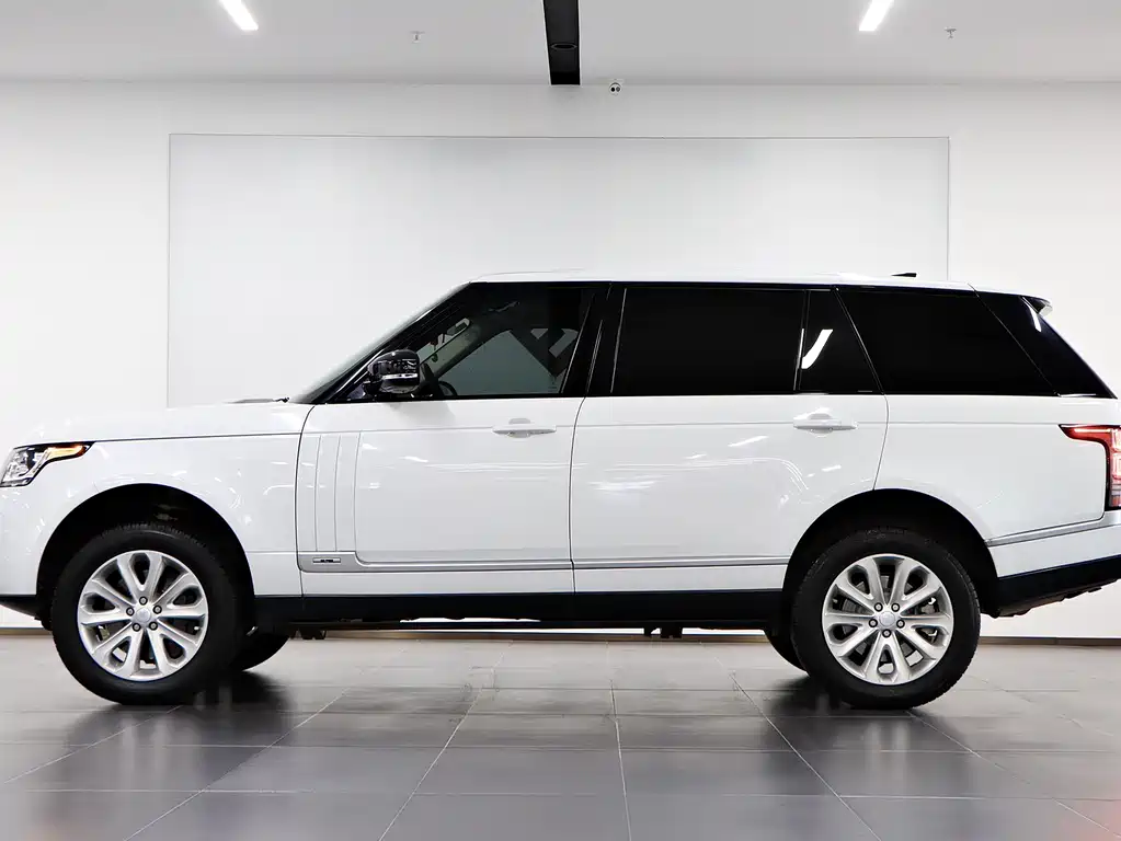 Land Rover Range Rover 2017 3.0 SC V6 Vogue Long Wheelbase