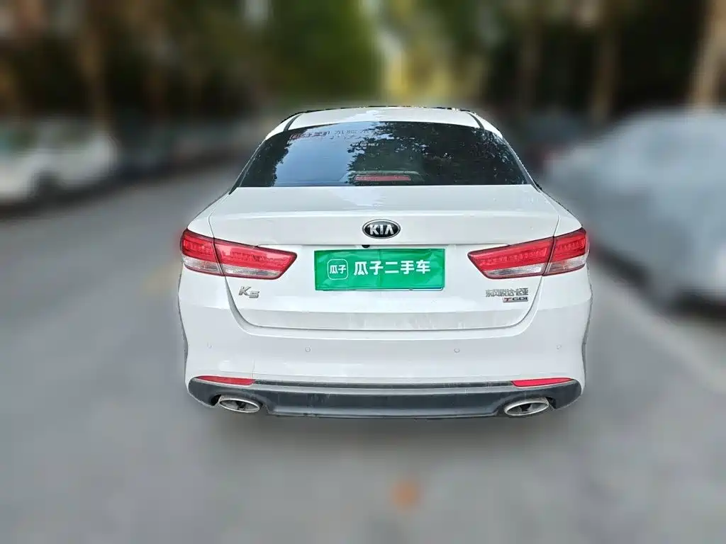 Kia K5 — миниатюра 5