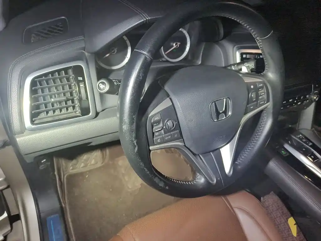 Honda UR-V — миниатюра 3