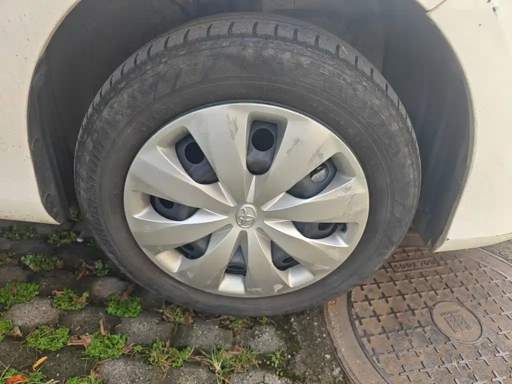 Toyota Yaris L — миниатюра 8