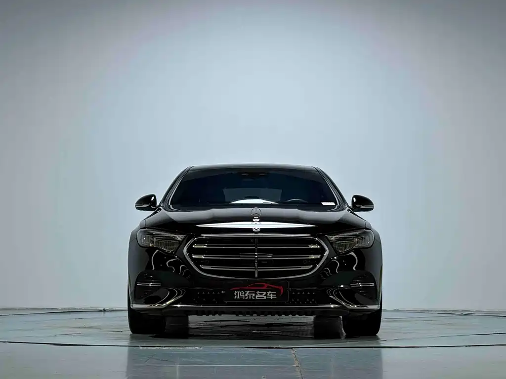 Mercedes-Benz E-Class — миниатюра 3