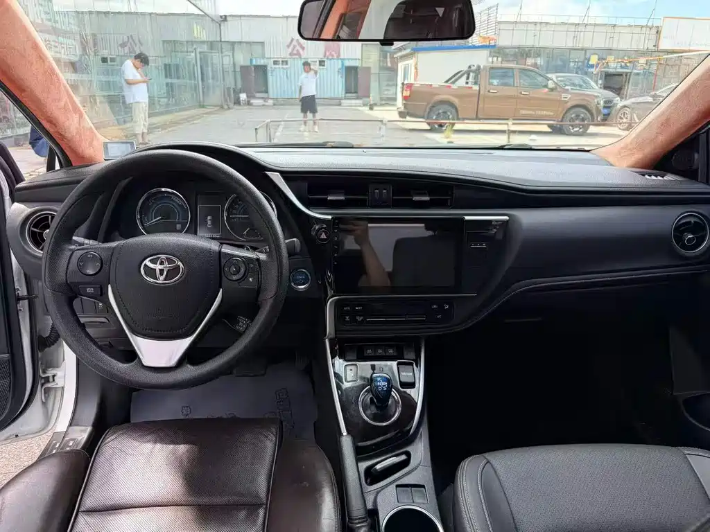 Toyota Corolla — миниатюра 9