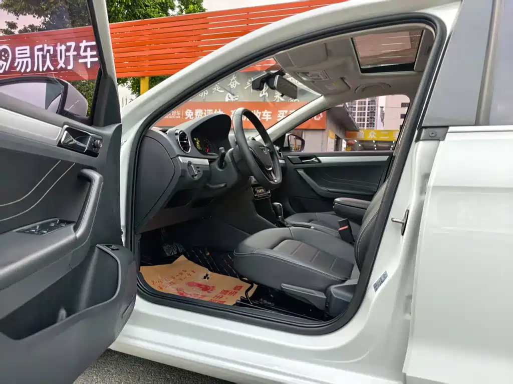 Jetta VA3 — миниатюра 5